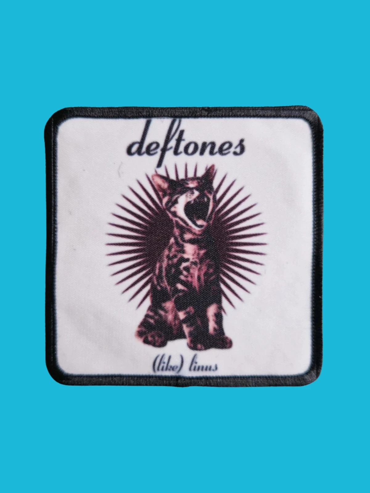 Patch Deftones - (Like) Linus - Imprimé - Carré de 7,5 x 7,5 centimètres